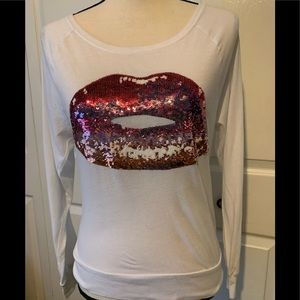 Sequine PINK lips long sleeve T-shirt